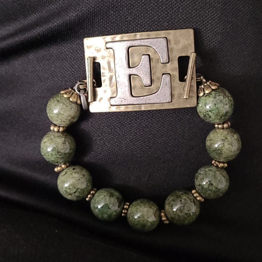 E Bracelet